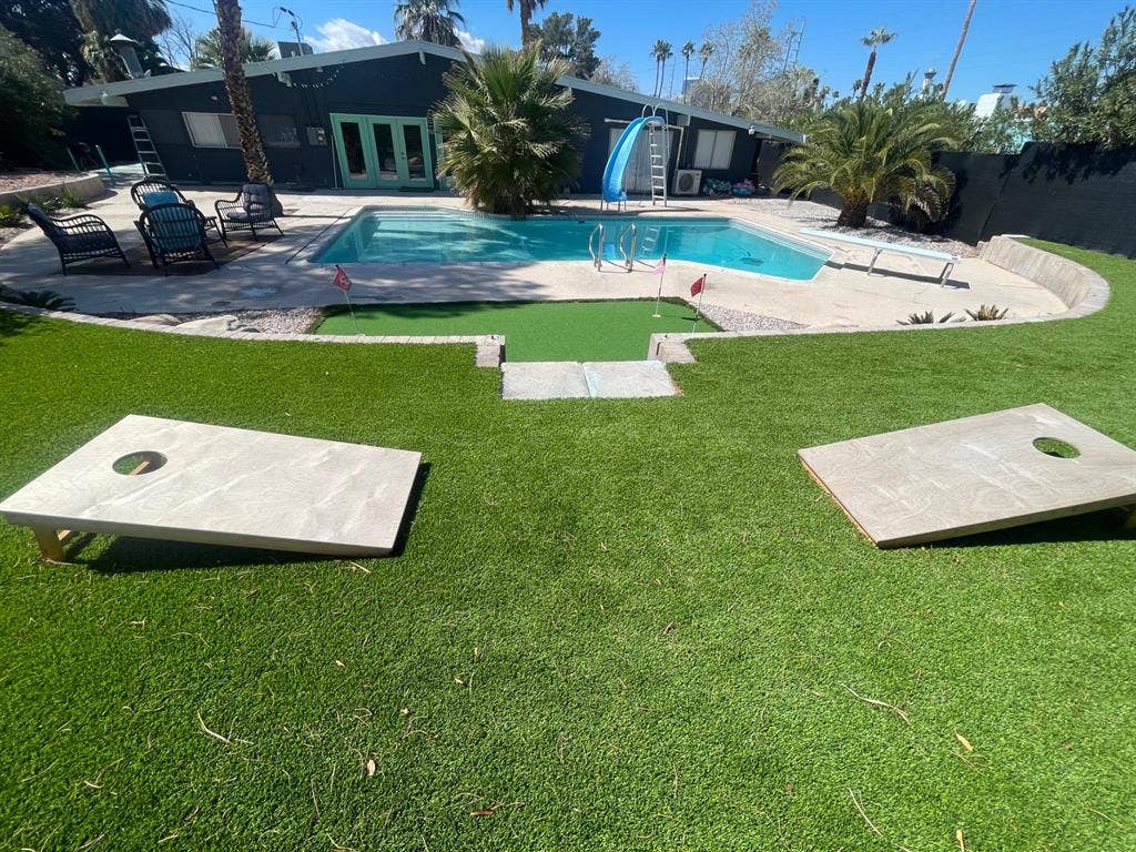 5 BR in Las Vegas