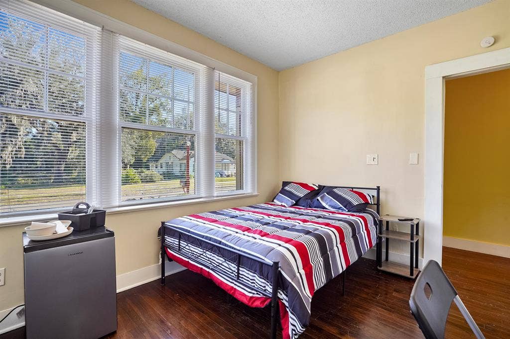 7 BR in Jacksonville