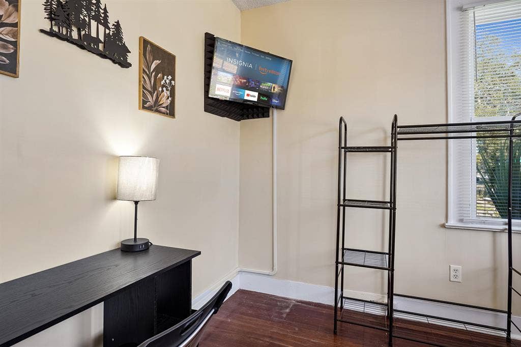 7 BR in Jacksonville