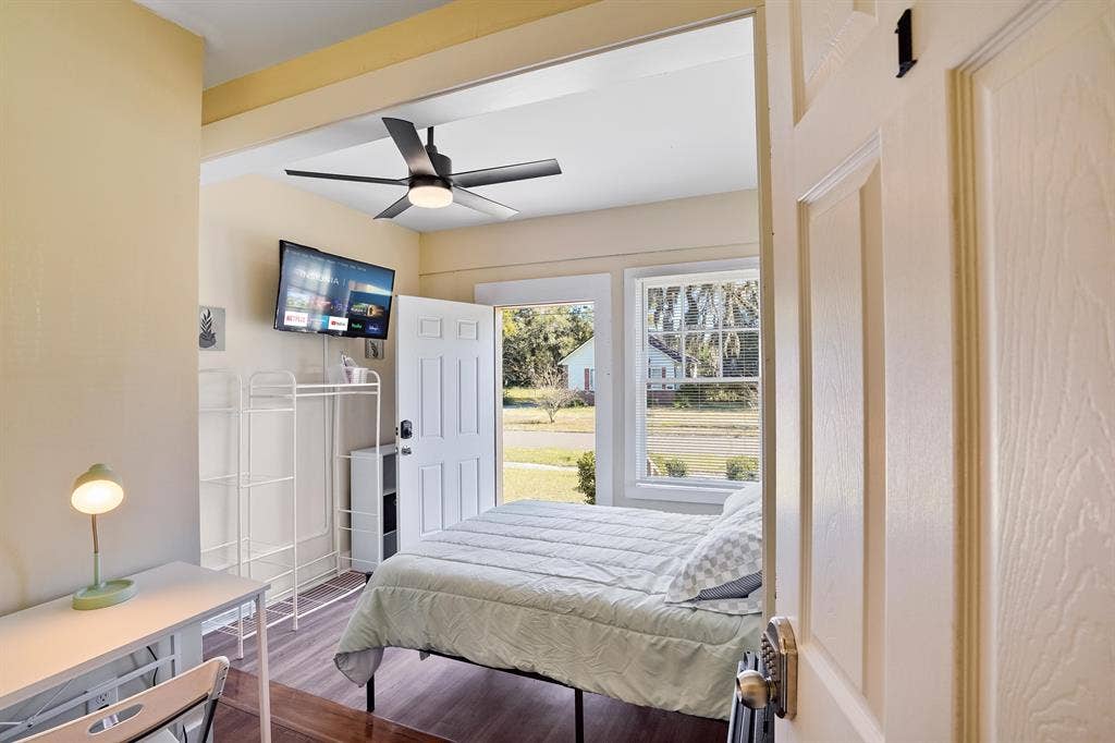 7 BR in Jacksonville