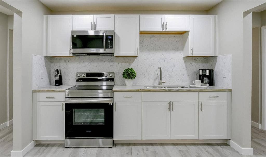 6 BR in Tampa
