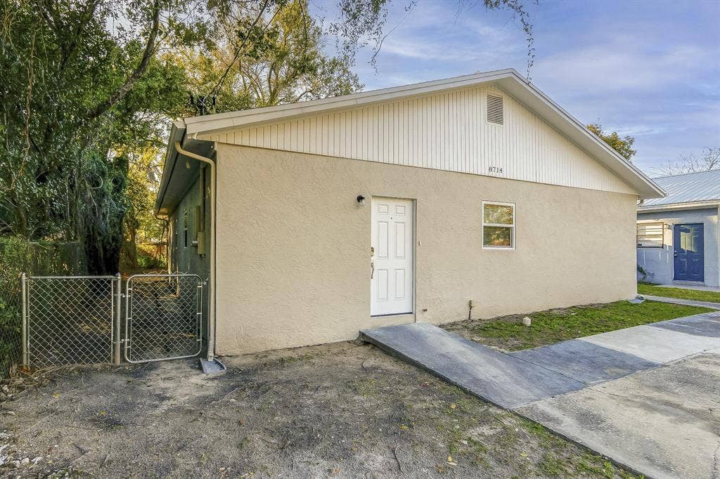 6 BR in Tampa