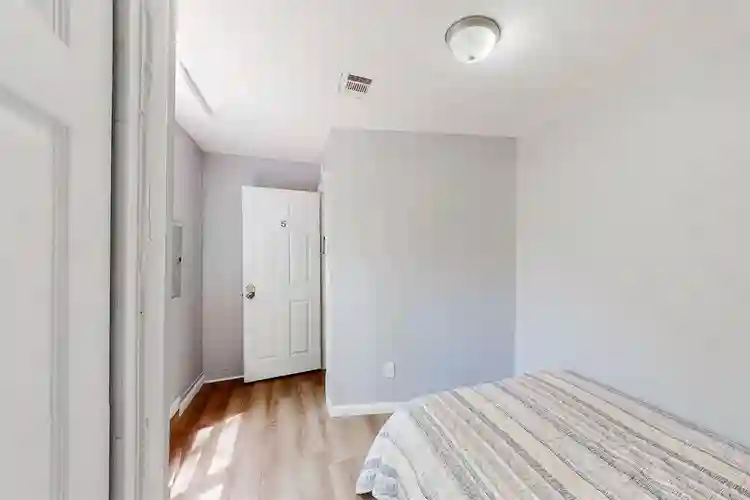 7 BR in Atlanta