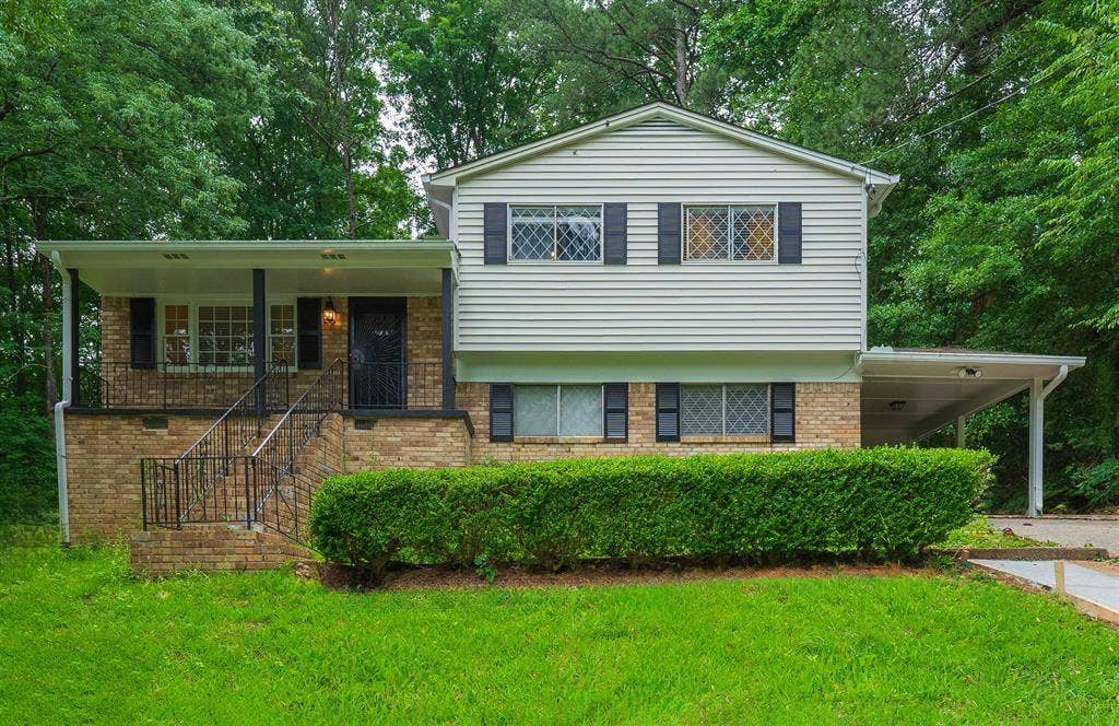 7 BR in Atlanta
