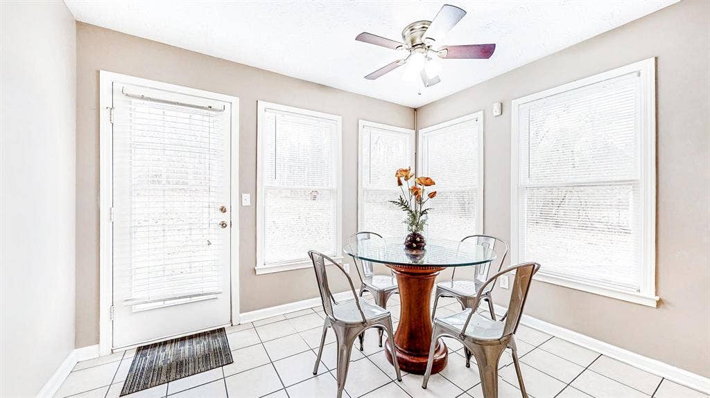 4 BR in Stone Mountain