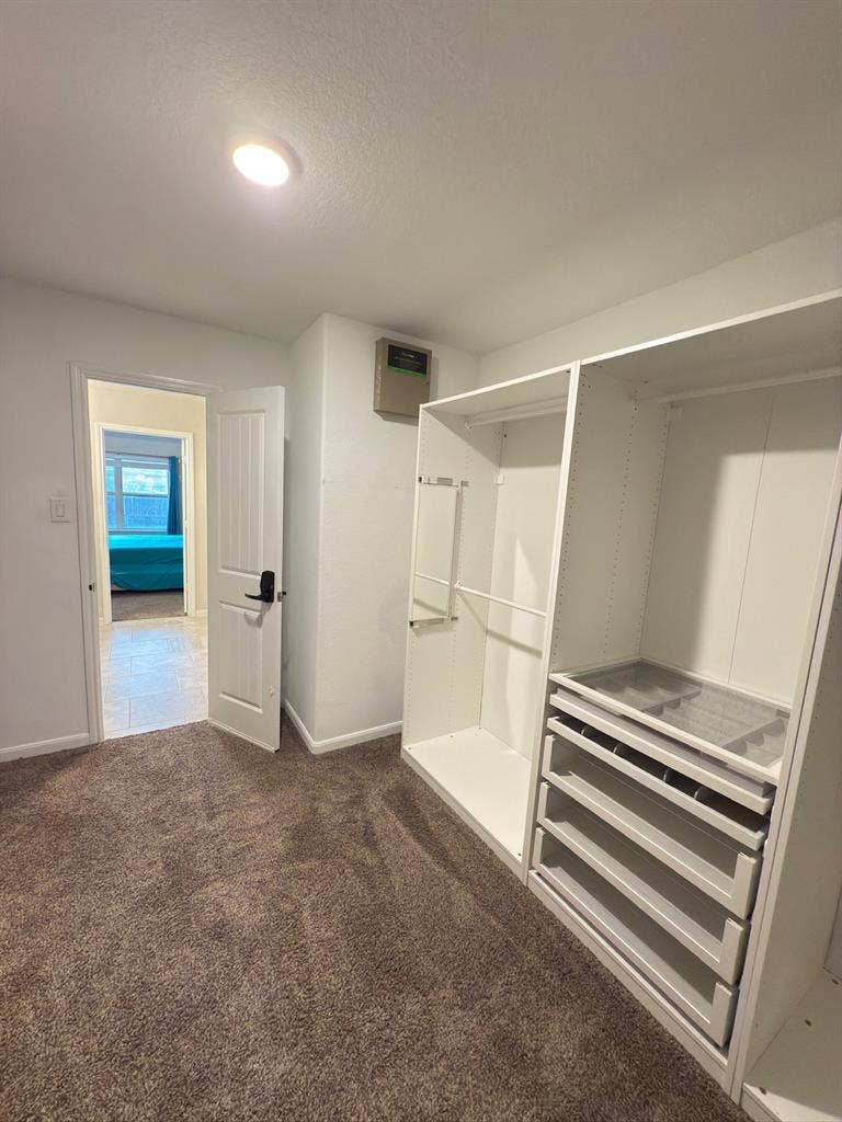 E Hillock Lane Houston