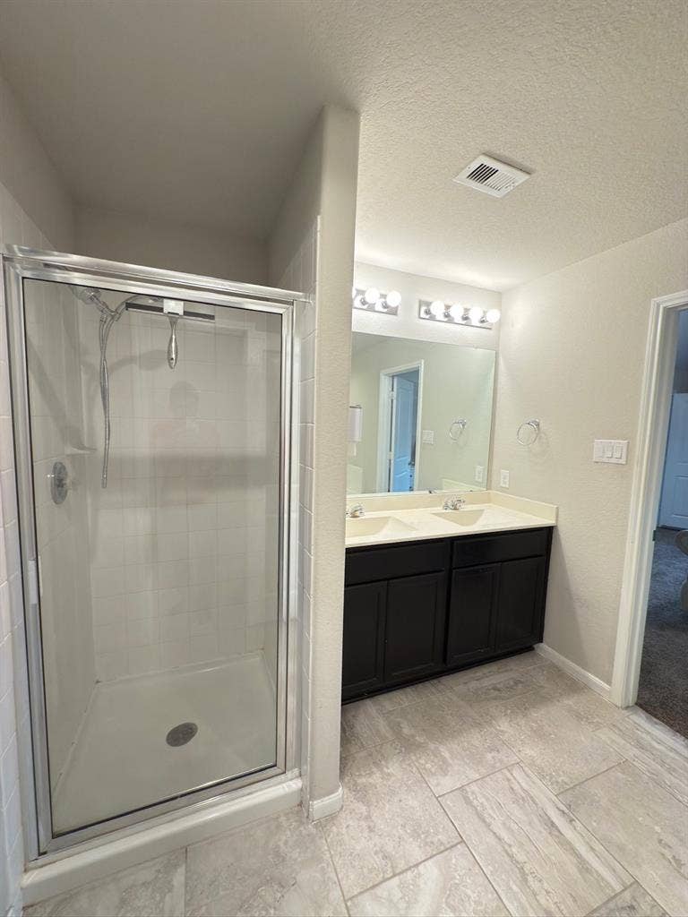 E Hillock Lane Houston