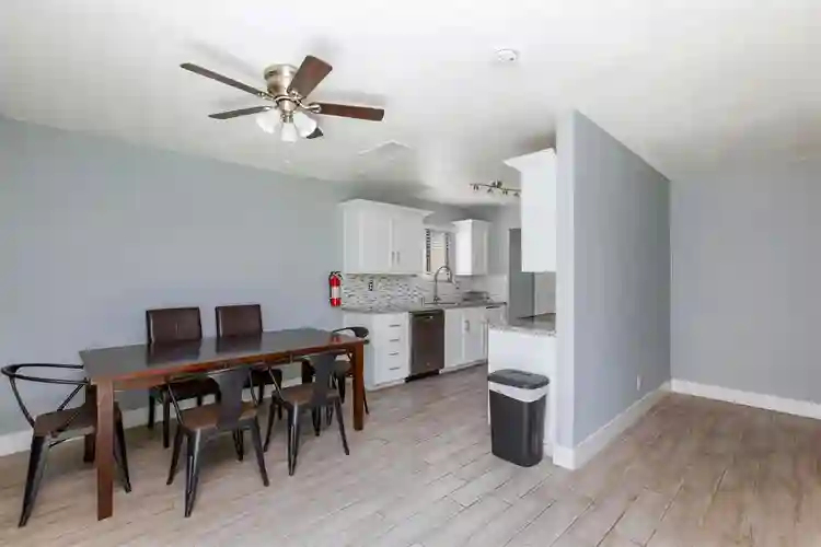 1 BR in Henderson