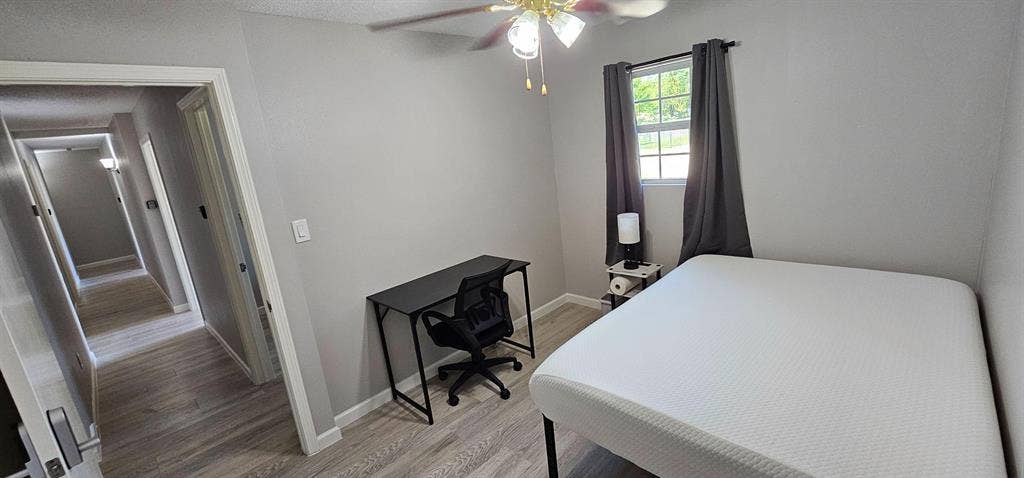 9 BR in Houston