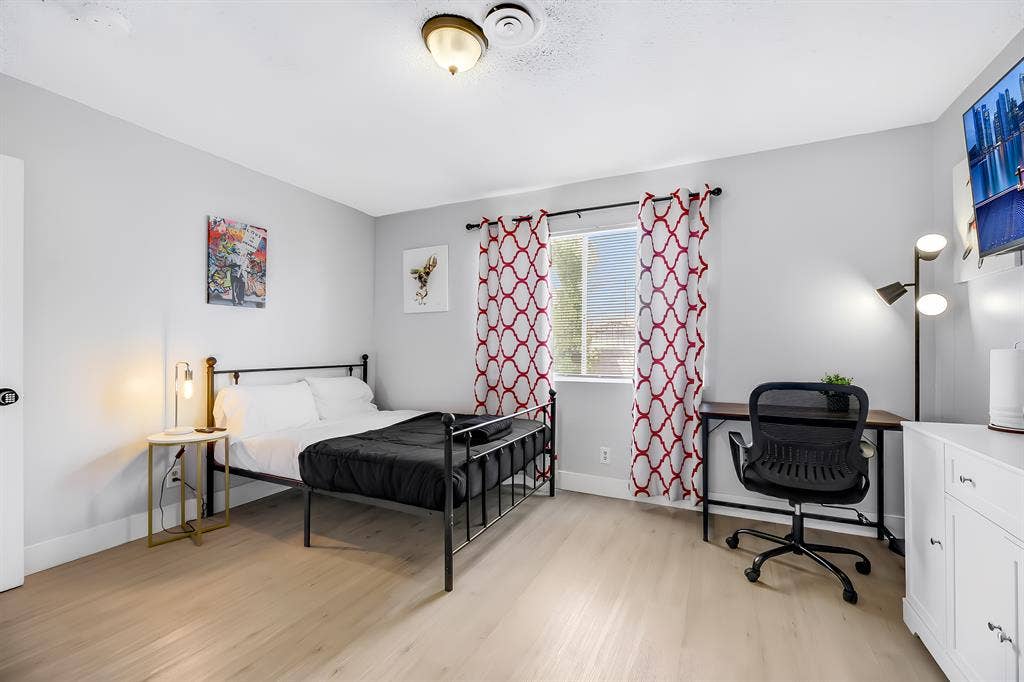 5 BR in Las Vegas