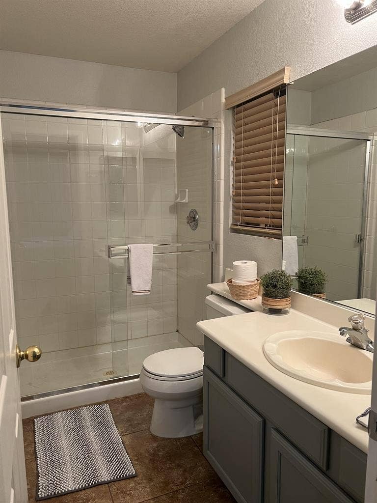 4 BR in Las Vegas