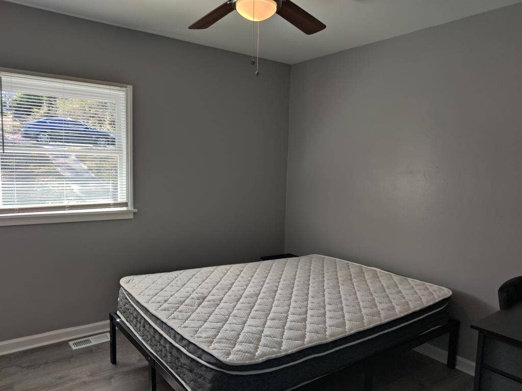 7 BR in Conley