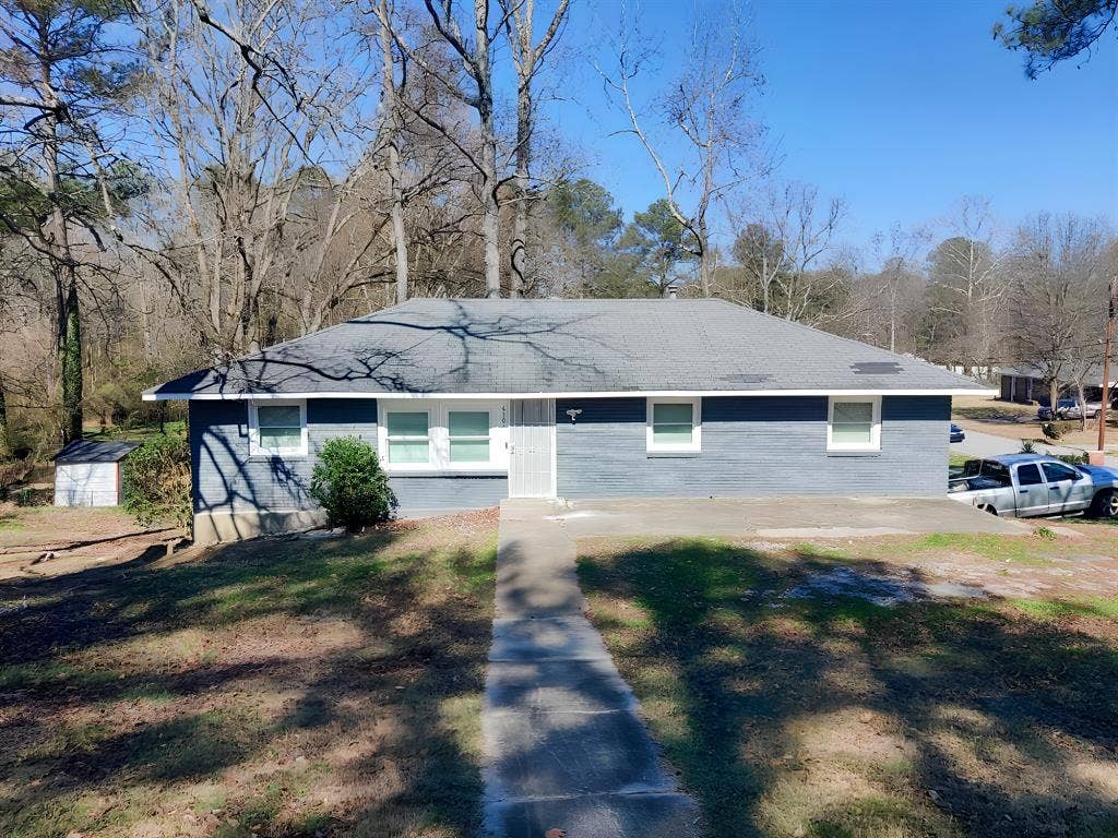 7 BR in Conley