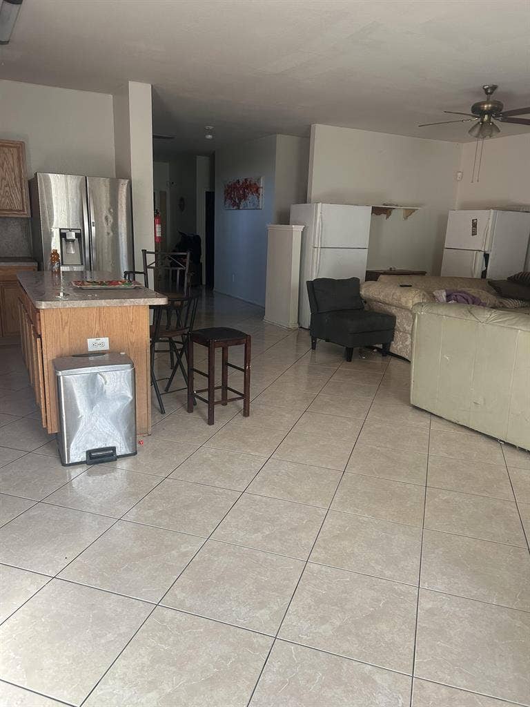 4 BR in Houston
