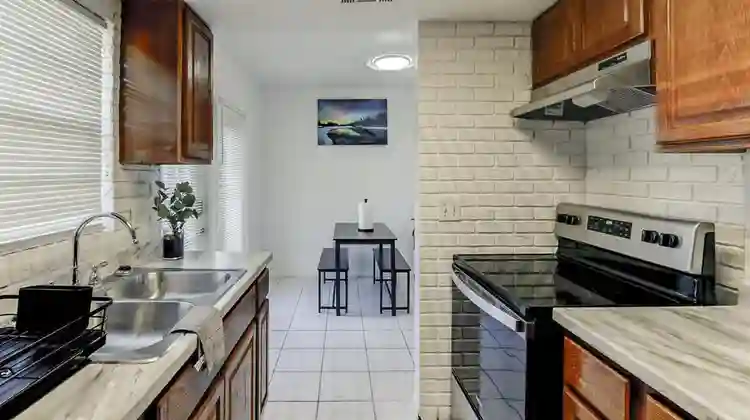 4 BR in Tampa