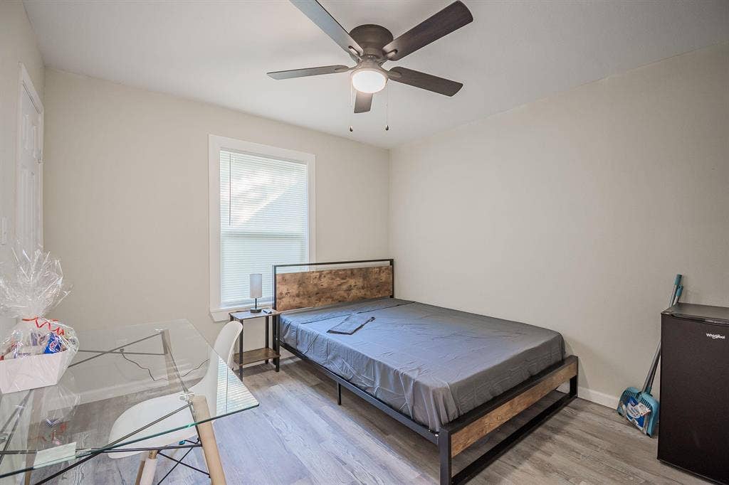 10 BR in Dallas