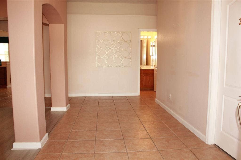 5 BR in Davenport