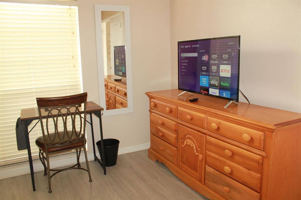 5 BR in Davenport