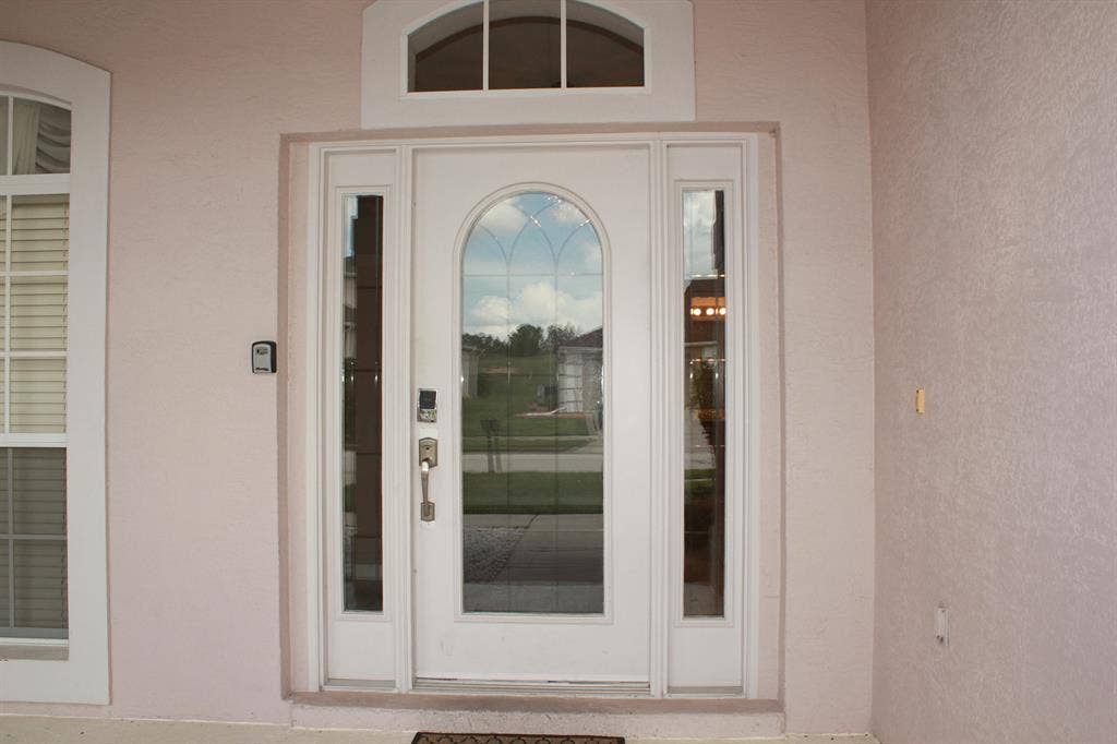 5 BR in Davenport