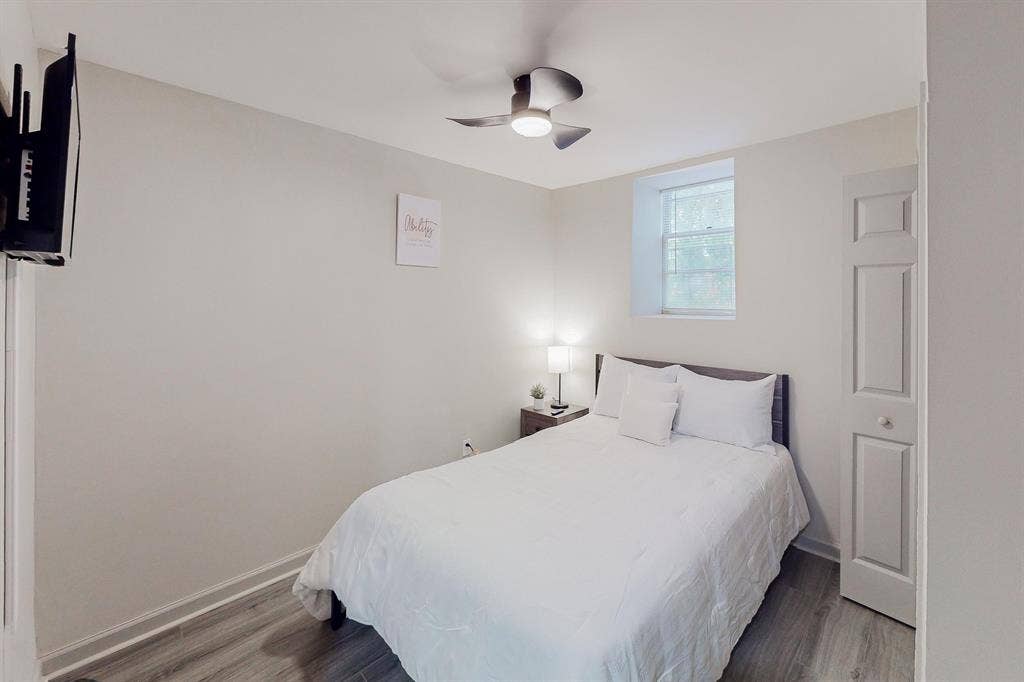 6 BR in Atlanta