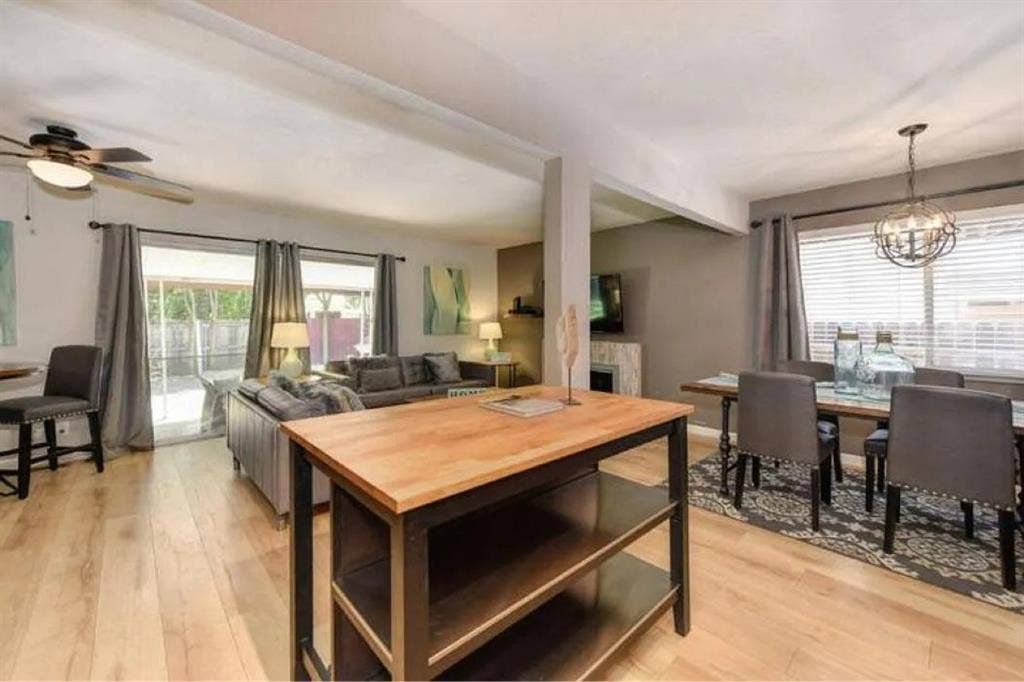 Spacious private room in Glen