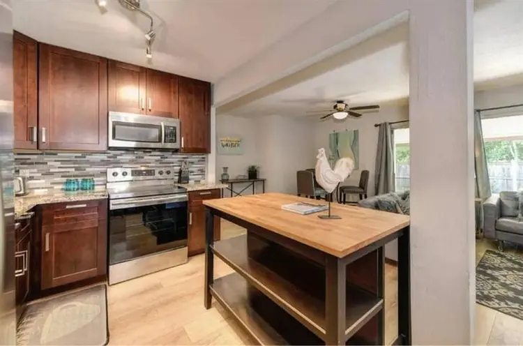 Spacious private room in Glen