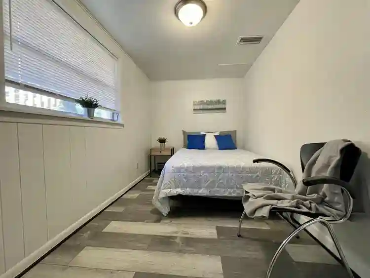 9 BR in Jacksonville