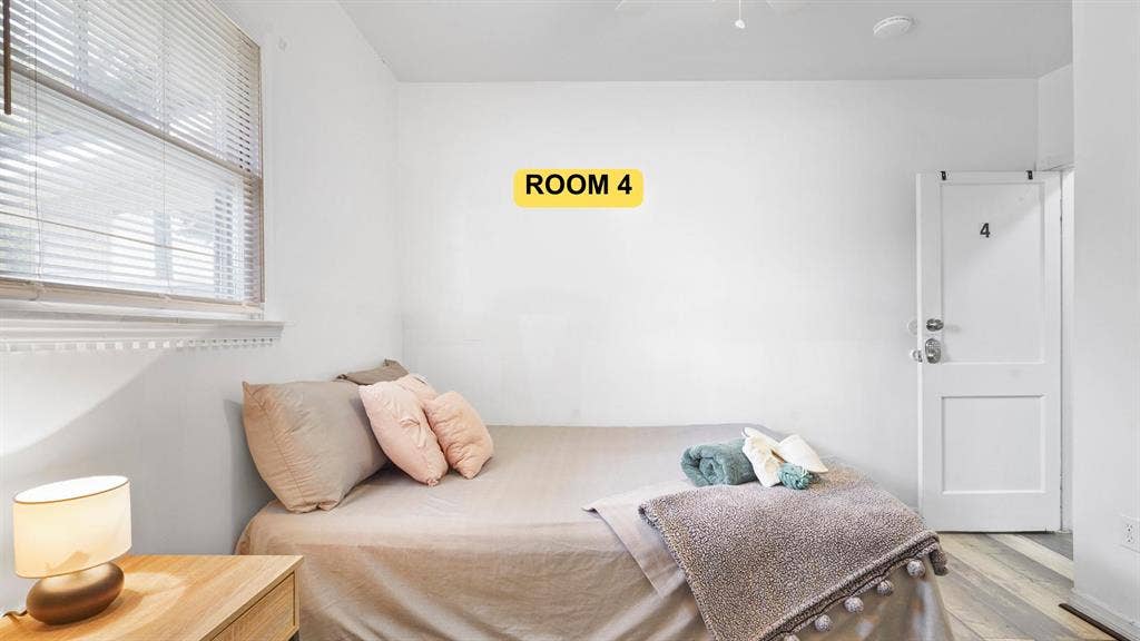 9 BR in Jacksonville