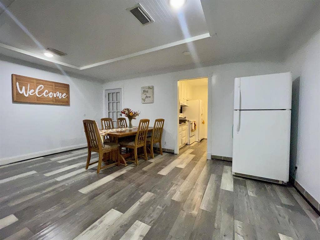 9 BR in Jacksonville