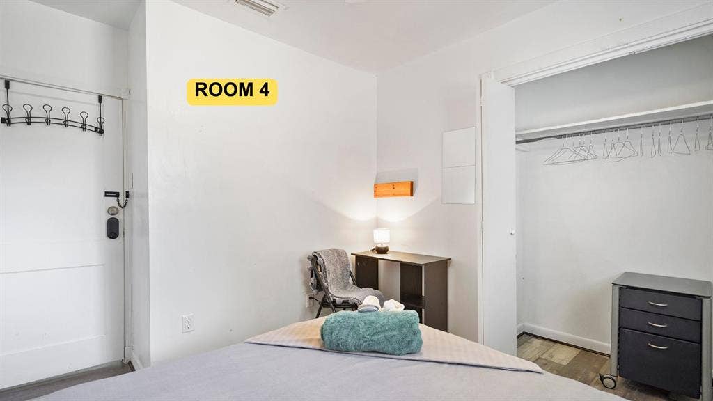 9 BR in Jacksonville