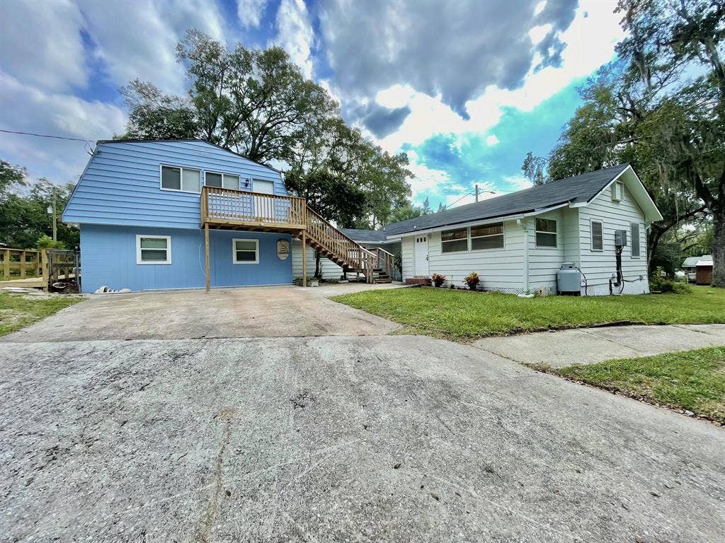 9 BR in Jacksonville