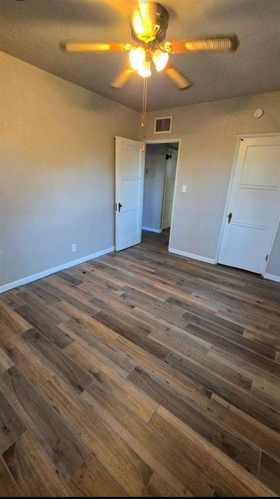 Room for rent with private bathroom