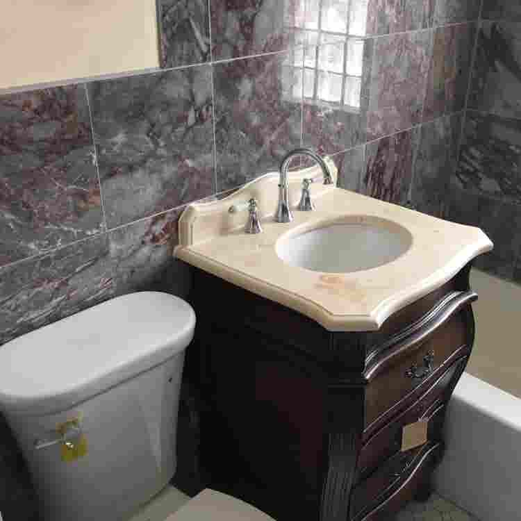 3 Rooms in Eastie.Utilities incld.