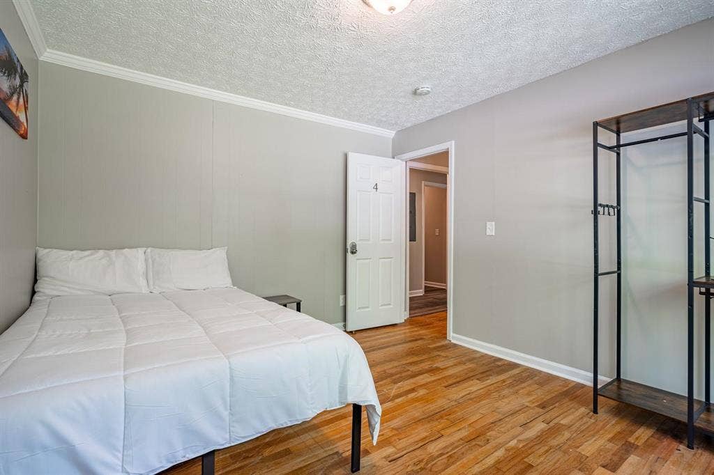 8 BR in Atlanta