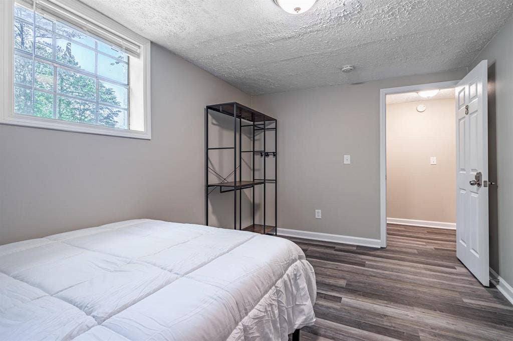 8 BR in Atlanta