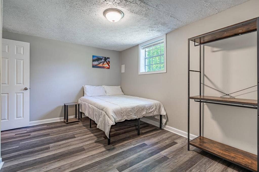 8 BR in Atlanta