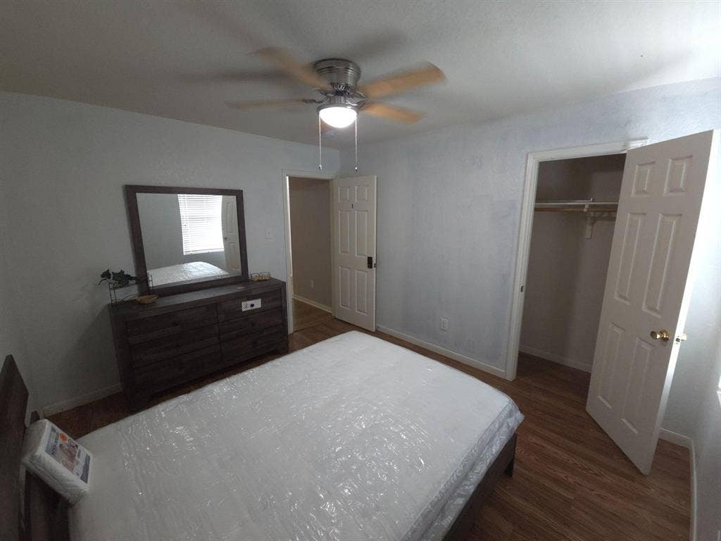 5 BR in Humble