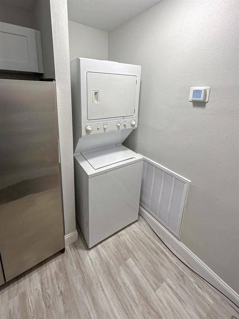 6 BR in Orlando