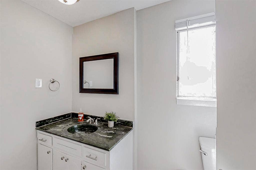 7 BR in Jonesboro