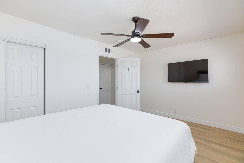 7 BR in Las Vegas