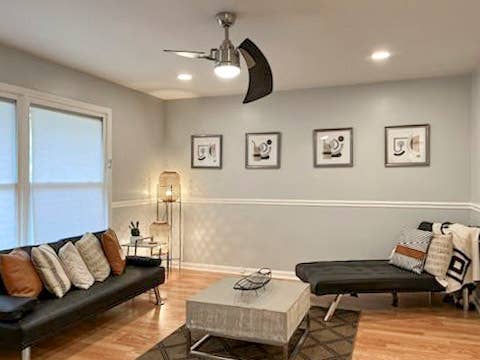 2 BR in Kansas City