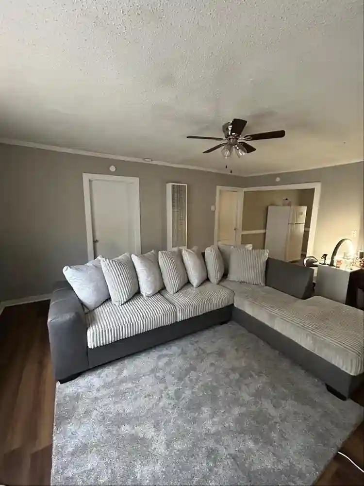 Cozy room in midtown