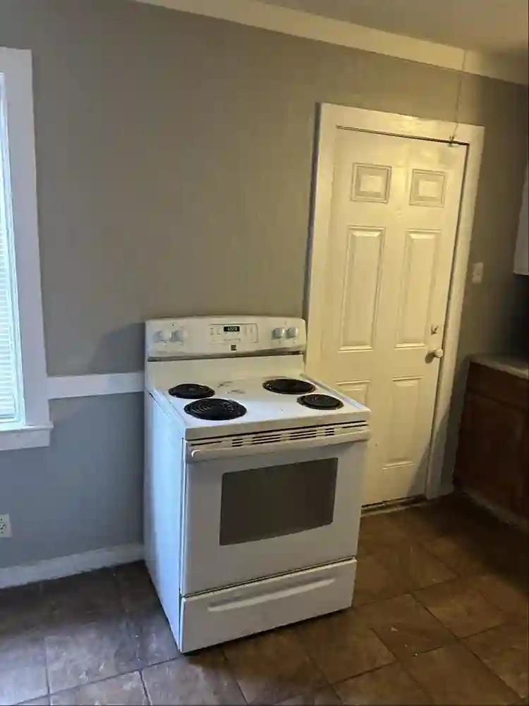 Cozy room in midtown