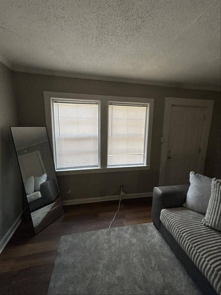 Cozy room in midtown