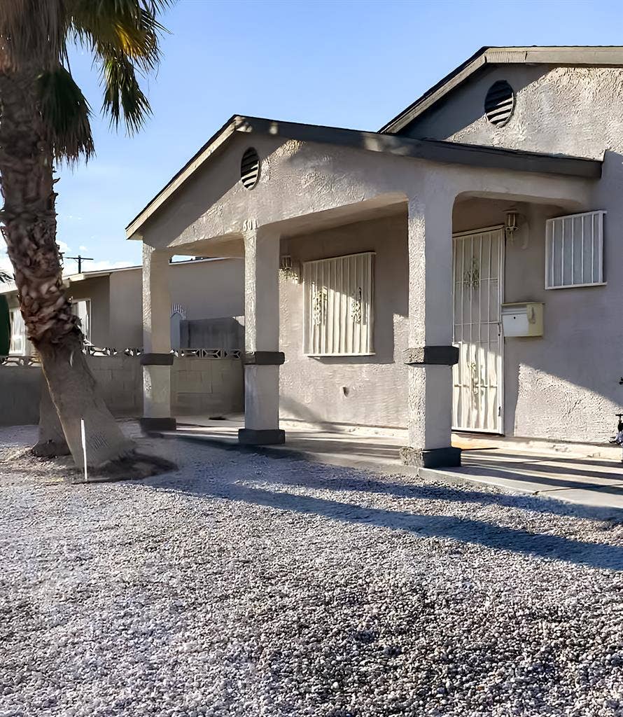 4 BR in Las Vegas
