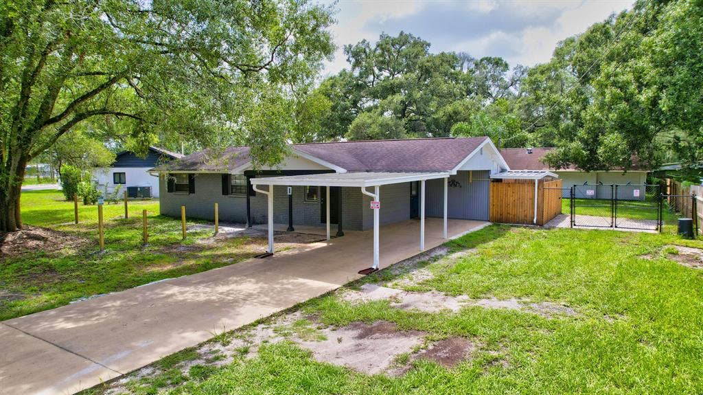 5 BR in Tampa