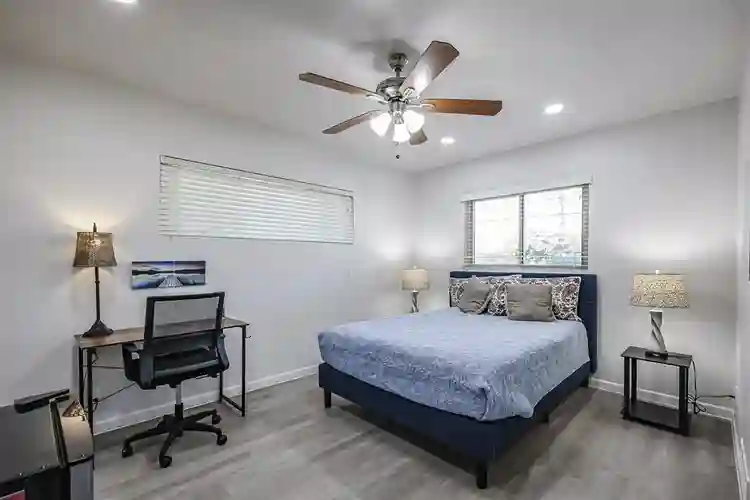 7 BR in Mesa