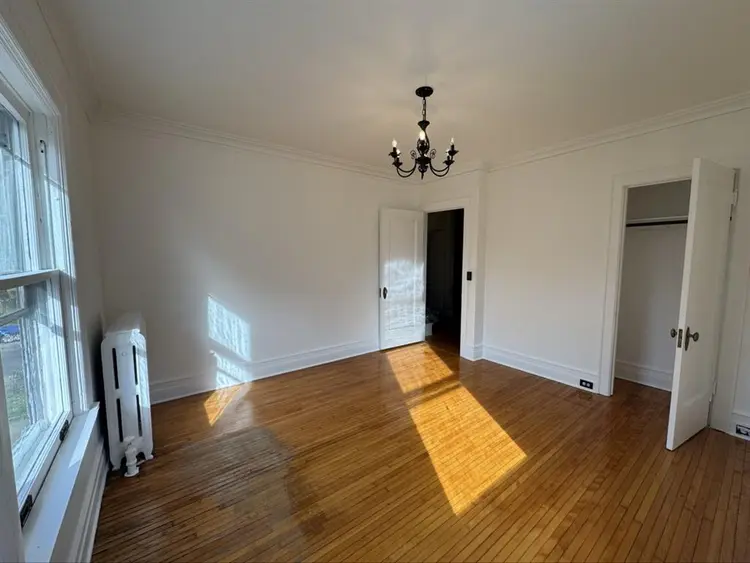 Musician/Night Owl Roommate Wanted