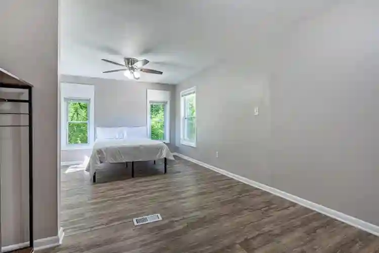8 BR in Atlanta