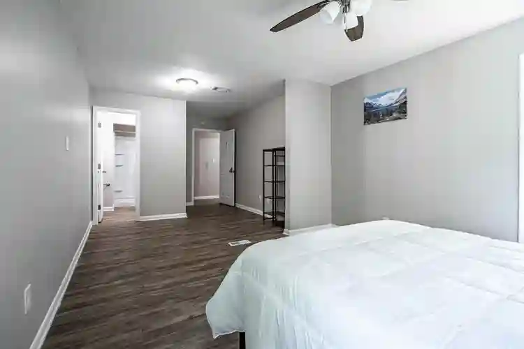 8 BR in Atlanta